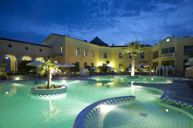 Eleni'S Village Relaxation Home Đảo Đảo Edipsos Ngoại thất bức ảnh
